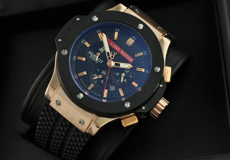 ウブロ ビッグバン スティール セラミック 301.sb.131.rx 大人気なhublot 日付が付き ブラックとゴールド メンズ 腕時計.