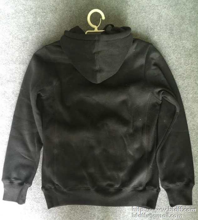 数量限定セールSUPREMEシュプリームパーカーコピー メンズ長袖コート偽物 ボックスロゴ付き プルオーバーパーカー フード付き ブラック 3色