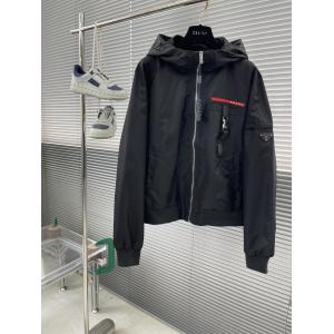 人気のファッションアイテム 今季は色を使った注目新品 26/26AW新作 パーカメンズコピー 品 販売プラダ..
