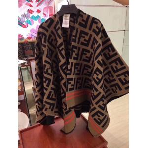 FENDIブランド コピー今すぐ買えちゃう！新着 美しい 絶対オススメ♡ マフラー.