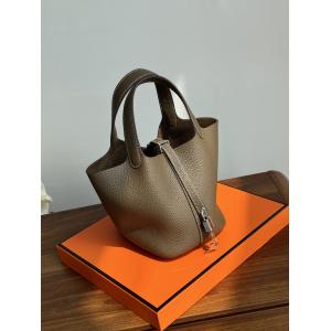バッグエルメス最新先取りおしゃれなロゴ入り 売り切れ必須 海外人気アイテムスーパー コピー どこで 買える.