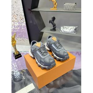 超人気でめちゃかわいい 高級感ある 完売次第終了早い者勝ちスニーカーコピー 品 ブランドLOUIS VUITTON.