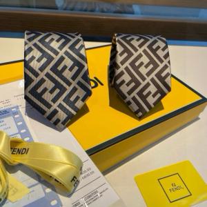 FENDI魅力的アイテム 今人気の秘訣 便利なアイテム！コピー 品 ブランドネクタイ.