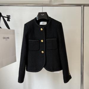 スーパー コピー 通販 優良CELINEジャケット個性派さん ソフトな素材を使用 若い世代に評判がいい.