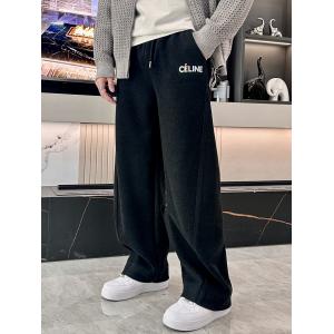 CELINE激安 通販 専門店    パンツやっと見つけた国内即発 愛用者が続出中 2026SS新作登場.