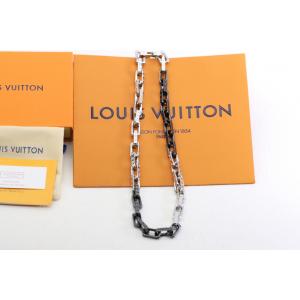     アクセサリー最高級 シルエットな雰囲気 2026年秋冬入荷LOUIS VUITTON偽 ブランド 購入..