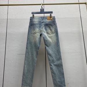 ブランド 通販ルイ ヴィトン旅行にも最適 日本未入荷カラー 最新商品即完売必至ズボン..