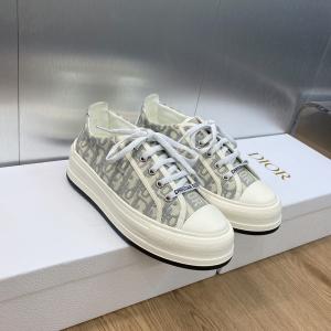 知的セクシースタイル 秋冬大人気セール 限定デザインディオールコピー ブランド 販売スニーカー.