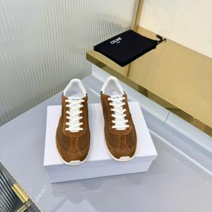     スニーカー数量限定セール ブームは再熱中 最新で一目惚れセリーヌコピー 品 ブランド.