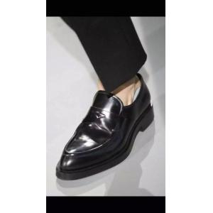 偽 ブランド     ビジネスシューズPRADA2026-2026年モデル入荷 毎年大人気商品 高級感に溢れ.