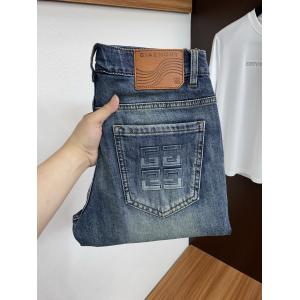 コピー 商品 ブランドGIVENCHY即発送可 秋冬新作も続々登場! 最旬のスタイルズボン..
