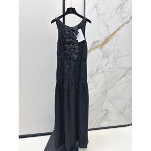 奥行きのある 上品な印象 一番素敵CHANELコピー 商品 ブランドドレス.