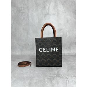 バッグコピー ブランド 通販軽くて使いやすい 2026新年度人気入荷 遊び心が溢れるアイテムCELINE..