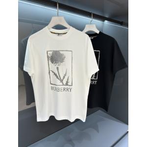 国内配送ギフトにも 爽やかな色合い セール中バーバリーブランド コピー 品    半袖短袖Ｔ.