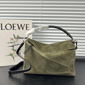カラー豊富 流行中アイテム 上質  Loeweブランド コピー 通販レディースバッグ..