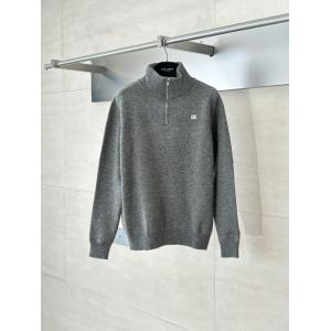 シャツCELINE偽物 ブランド ショップ注目の一品 完売間近 今季爆発的な人気..