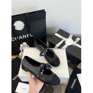 CHANELパンプススーパー コピー メンズ数量限定特価 おしゃれ 夏のコーデを品よく華やかに演出..