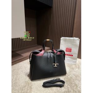 TODSおしゃれ感度UP！ 人気沸騰中！おしゃれ新品 セレブや芸能人からも愛用スーパー コピー 品バッグ..
