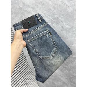 ズボンルイ ヴィトン今季人気新作登場 独創的なデザイン 大評判のデザイン偽物 通販.