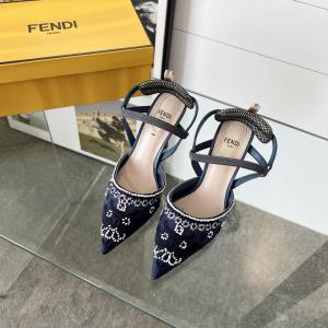     フェンディ爆買い新作 SALE! 夏のコーデにぴったりスーパー ブランド コピー..