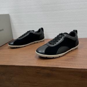 スニーカー2026春夏最重要アイテム 激安大特価 存在感のある スーパー コピー 品ARMANI..