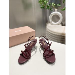 サンダル大好評 夏のいいのアイテム 大人気!!完売前にMiuMiuブランド 品 激安 通販..