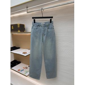 通販 ブランドMiuMiu2026SS人気ブランド新作アイテム 一味違うデザイン 26新品*最安値保証    ..
