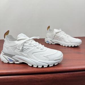 スニーカー無機質さが魅力 送料込 追跡付 流行の最前線コピー ブランド 販売ルイ ヴィトン.
