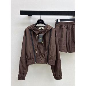 FENDIブランド コピー 販売クリスマス人気商品 話題となる人気品 モード感の高いセット..