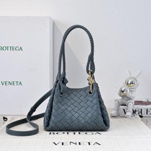 Bottega Venetaクリスマスプレゼントにも デザイン性の高い 2026新作登場スーパー コピー ブランド 通販バッグ..