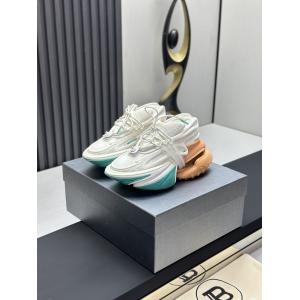 日本限定モデル デザイン性抜群 大人フェミニンブランド 品 激安 通販スニーカーBALMAIN.