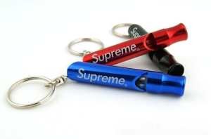 ずっと人気? SUPREME シュプリーム 15春夏物 キーホルダー  3色可選