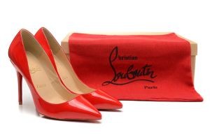 2015◆モデル愛用◆ クリスチャンルブタン Christian Louboutin エナメル革 細とハイヒール ヒール高さ10CM