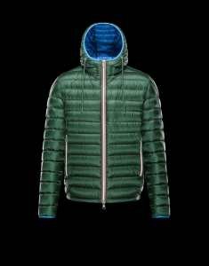 2015 絶対オススメ? モンクレール MONCLER ダウンジャケット 2色可選 ふわふわな感触