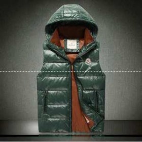 2017秋冬物新作モンクレール MONCLER ダウンベストLACET [ラセット] グリーン 43393.05 68950 874 GREENスーパーコピー