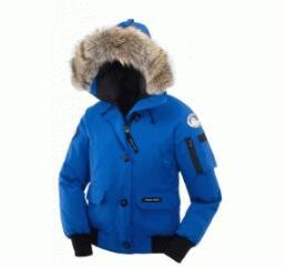 着膨れしないCANADA GOOSE  カナダグース コピー 2017　　季節感に合うダウンジャケット