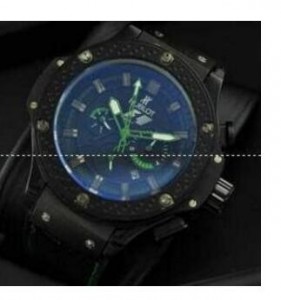 独創的なデザイン　HUBLOT　ウブロ 偽物　防水性に優れた...