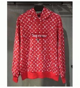 高評価　シュプリームパーカー コピー SUPREME 　才色...