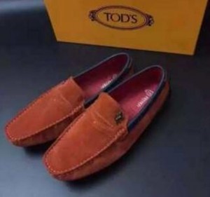 大人なスタイル  トッズシューズメンズ　 TOD'S  魅力...