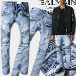 使い回し最高 希少価値大！ バルマン BALMAIN 2017秋冬 ジーンズ