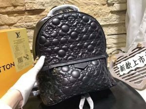 毎日大活躍 2018春夏新作ルイ ヴィトン LOUIS VUITTON リュック、バックパック