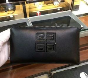 ハリのある質感ジバンシー財布メンズ GIVENCHY 四角アイコンラウンドファスナー長財布