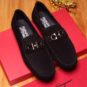 快適な履き心地が楽しめるフェラガモ FERRAGAMO 2色...