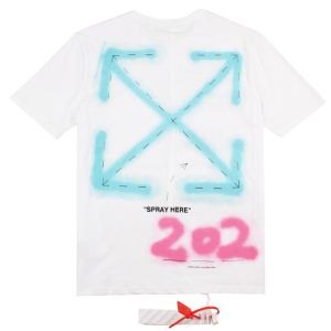 半袖Tシャツ目を惹く作品 Off-White オフホワイト『個性』を表現出来る