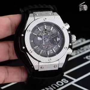 大人の魅力を溢れる 2色可選 ウブロ HUBLOT 品質にこ...