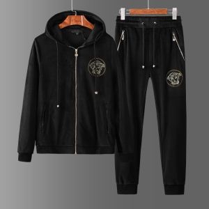 ヴェルサーチ VERSACE 上下セット 人気商品新色登場！ 2018限定モデル