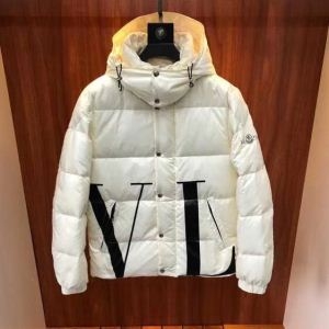 人気売れ筋商品 素晴らしい新作 ダウンジャケット メンズ MONCLER モンクレール 今話題の最新作