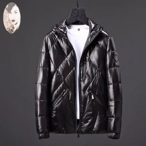 人気爆発新品 MONCLER モンクレール 2018最新コレクション 2色可選 ダウンジャケット メンズ