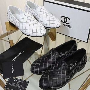 人気売れ筋商品 最先端ファション CHANEL シャネル カジュアルシューズ 2色可選