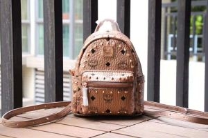 MCM エムシーエム コピー リュック 多色可選 人気商品新色登場！2018年秋冬のトレンド